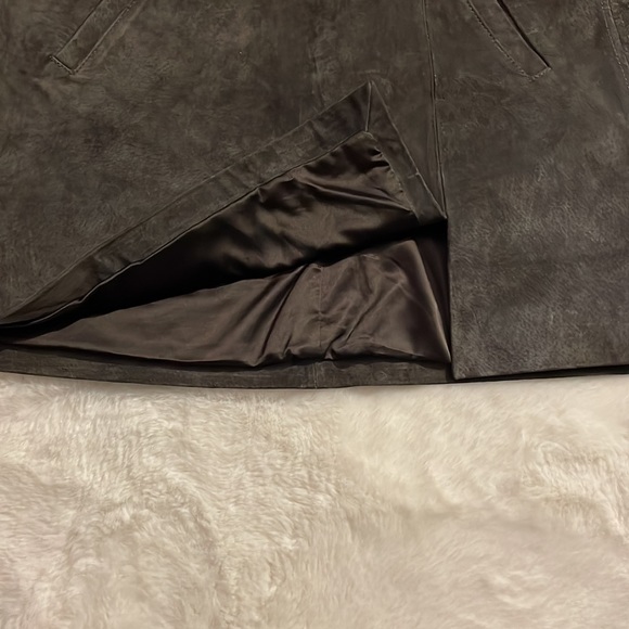 BLANK NYC Suede French Grey Mini Skirt Fully Lined Welt Pockets Back Zipper 30 - Picture 3 of 6